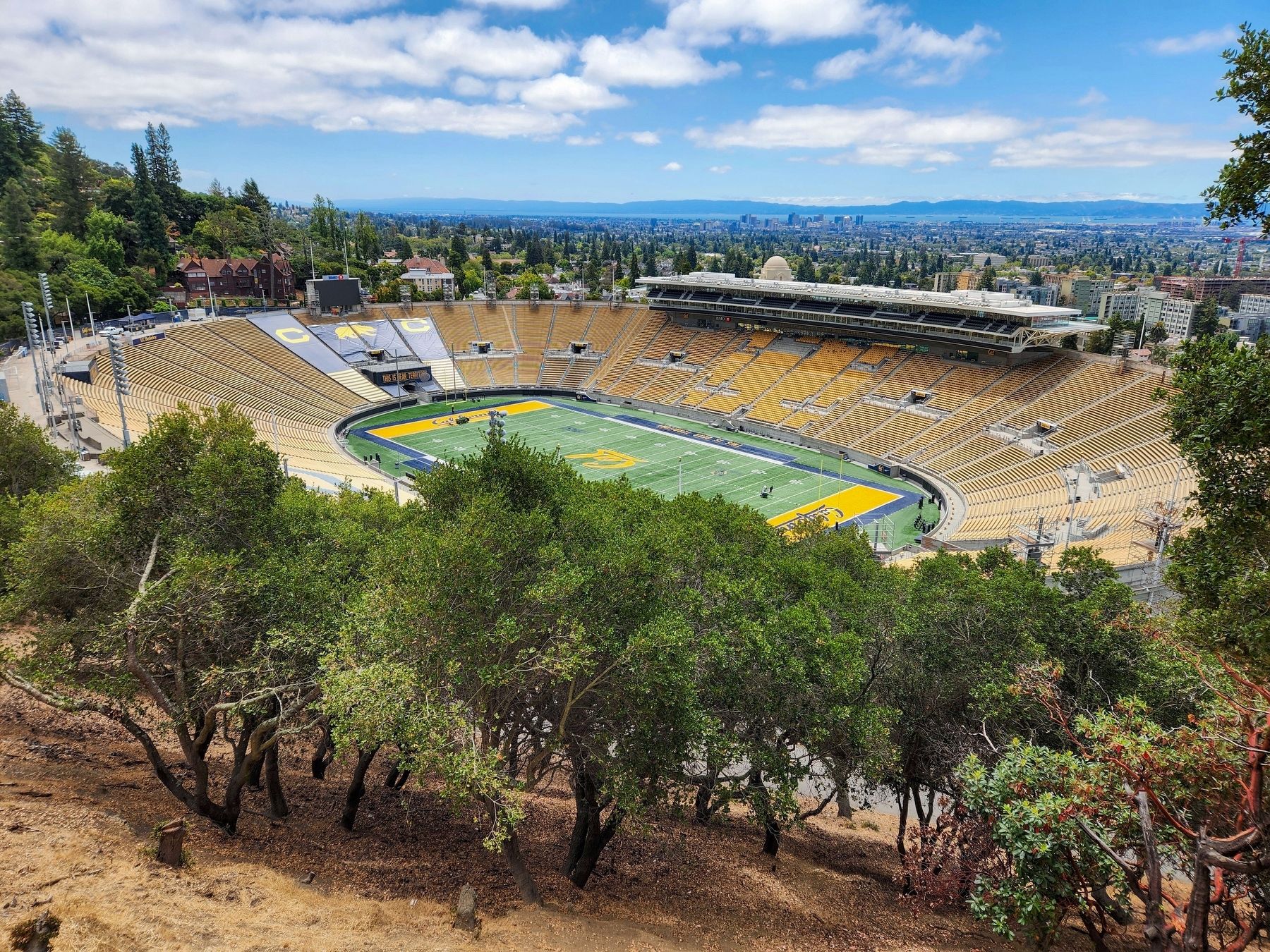 California Memorial Stadium. Click for full size. California Memorial Stadium image. Click for full size.