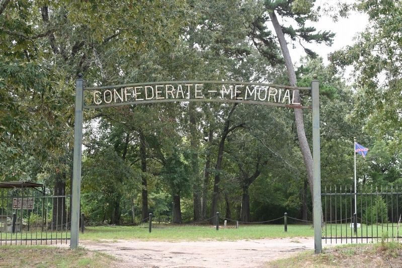 Confederate Cemetery Marker. Click for full size. Confederate Cemetery Marker image. Click for full size.