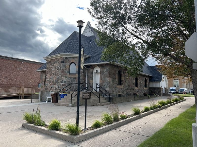 Grace Episcopal Church aka "The Centennial Center" & Marker image. Click for full size.