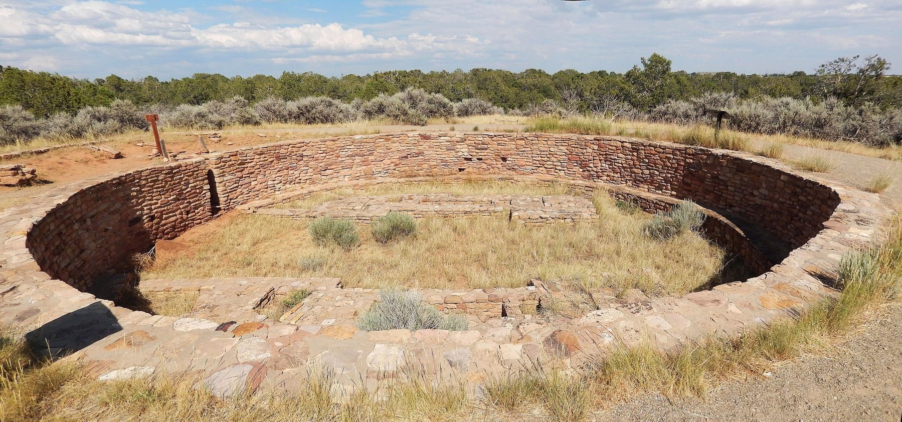 The Great Kiva image. Click for full size.