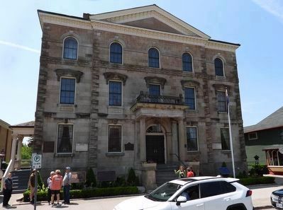 Town of Niagara-on-the-Lake Official Flag - Marker in context image. Click for full size.