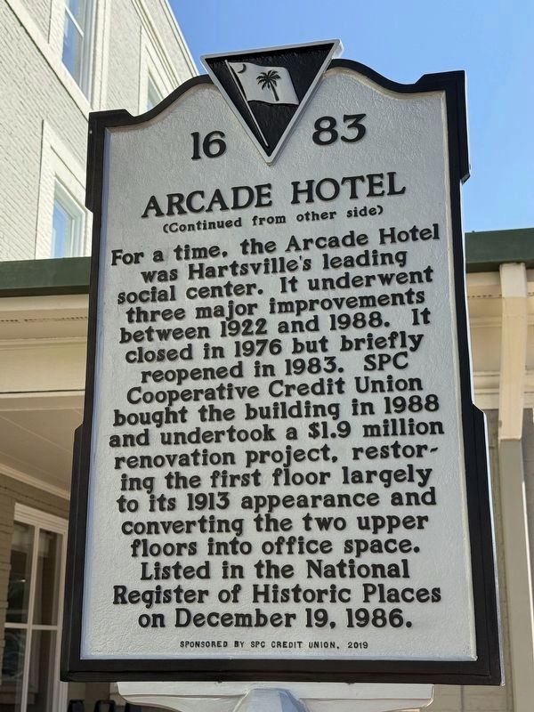 Arcade Hotel Marker Reverse image. Click for full size.