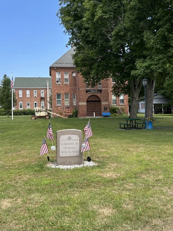 War Memorial image. Click for full size.