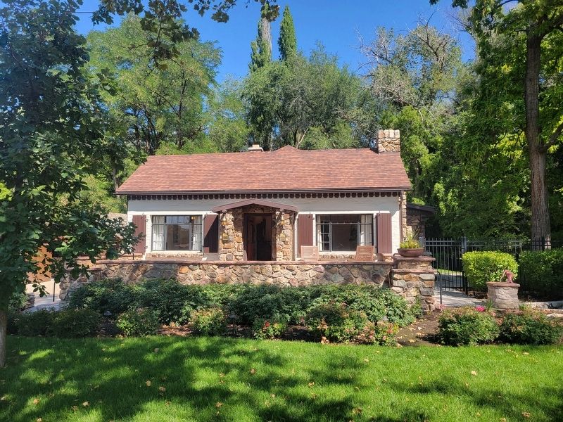 Robert Gardner Jr. Home Building. Click for full size. Robert Gardner Jr. Home Building image. Click for full size.