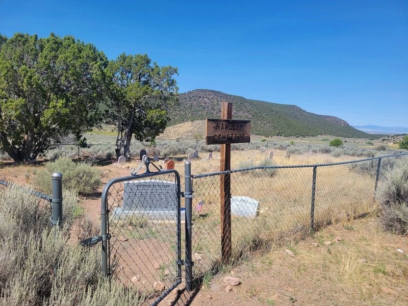 Hamblin Cemetery. Click for full size. Hamblin Cemetery image. Click for full size.