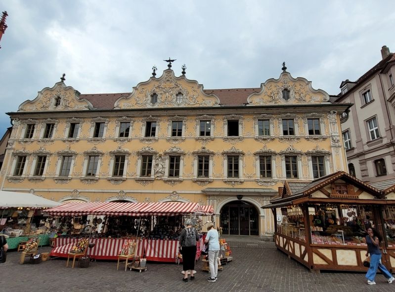 The Haus zum Falken building image. Click for full size.