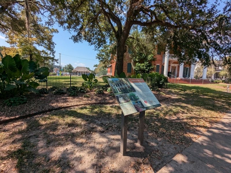 Shadows-on-the-Teche Marker image. Click for full size.