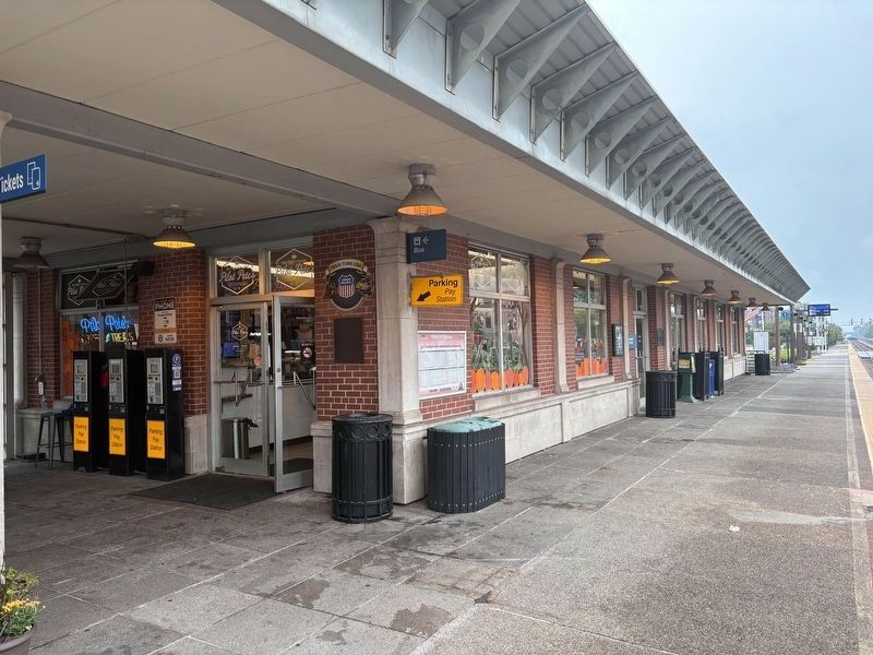 Carl F. Kranz and Elmhurst College Marker at the Elmhurst train station image. Click for full size.