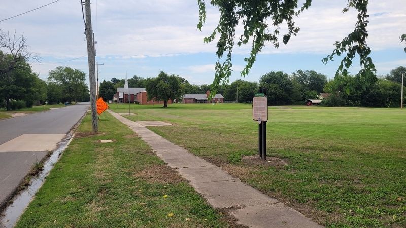 The view of the Marker along the street. Click for full size. The view of the Marker along the street image. Click for full size.