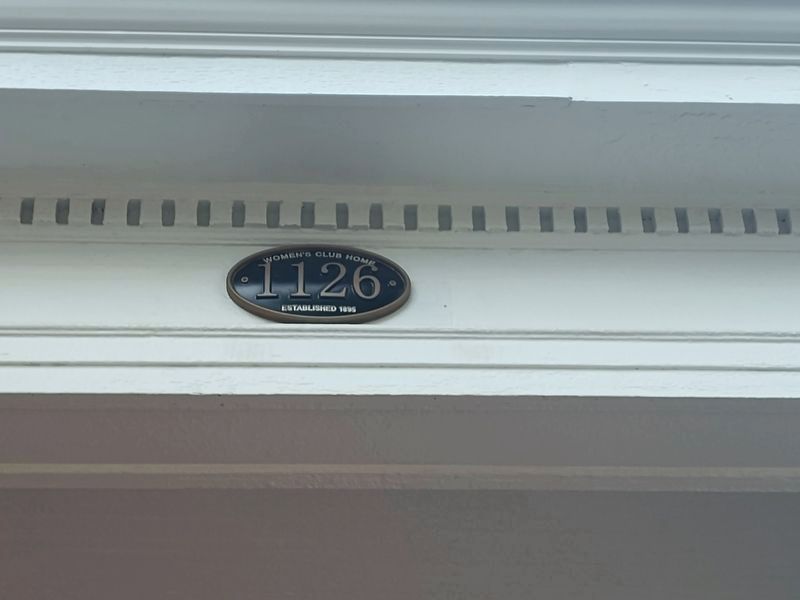 Marion Women’s Club Home Marker. Click for full size. Marion Women’s Club Home Marker image. Click for full size.