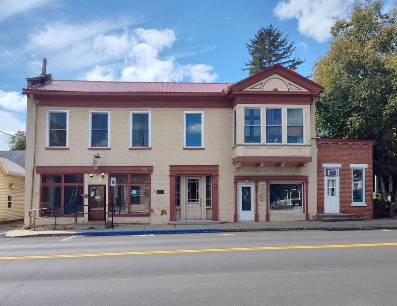 Lawler's Tavern image. Click for full size.