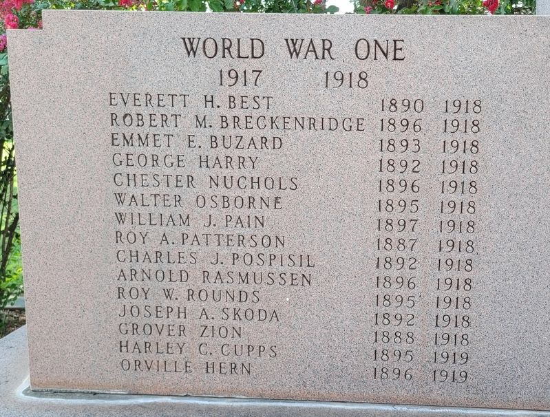 Lest We Forget Marker - Left Panel image. Click for full size.