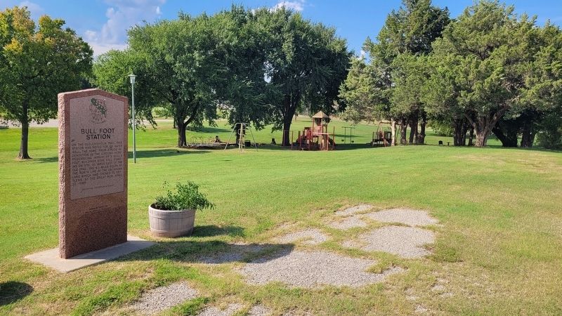The view of the Bull Foot Station Marker along the road. Click for full size. The view of the Bull Foot Station Marker along the road image. Click for full size.