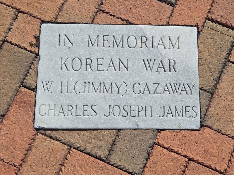 Hapeville Veterans Memorial Marker, Korean War, second from left image. Click for full size.