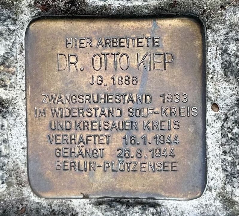 Dr. Otto Kiep stolperstein image. Click for full size.