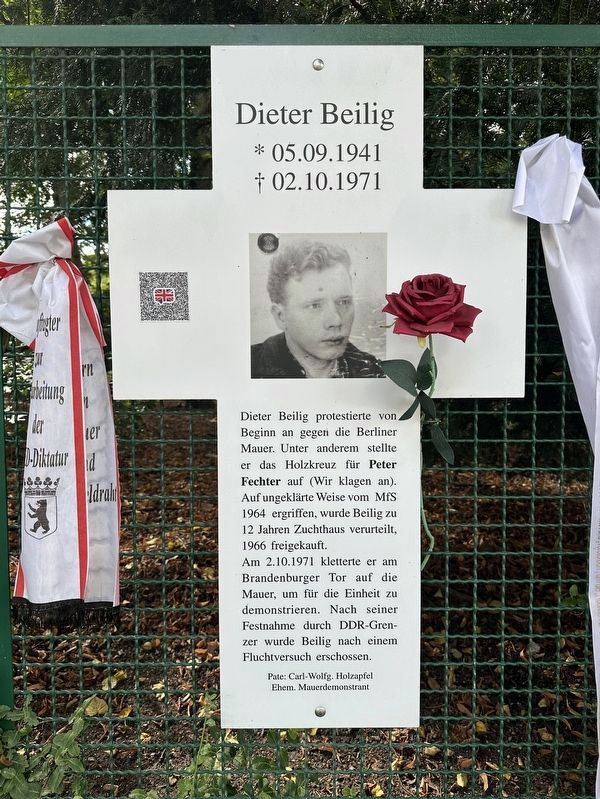 Dieter Beilig white cross memorial. Click for full size. Dieter Beilig white cross memorial image. Click for full size.