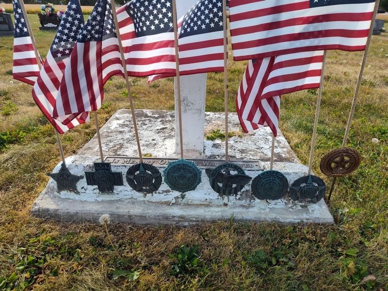 Saint John's Lutheran Cemetery Veterans Memorial image. Click for full size.