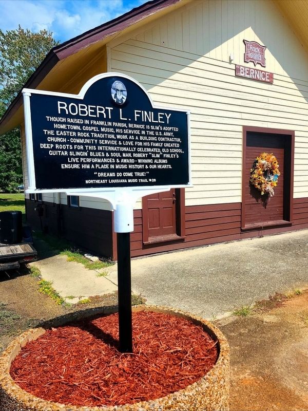Robert L. Finley Marker image. Click for full size.