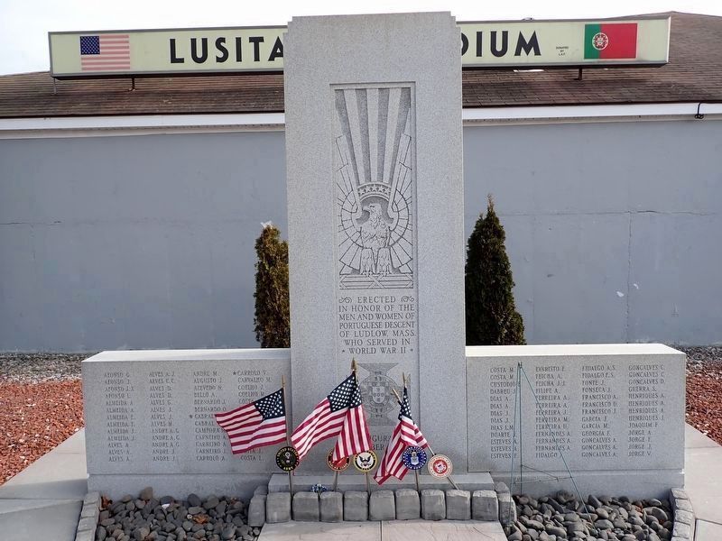 Portuguese WWII Veterans Memorial image. Click for full size.