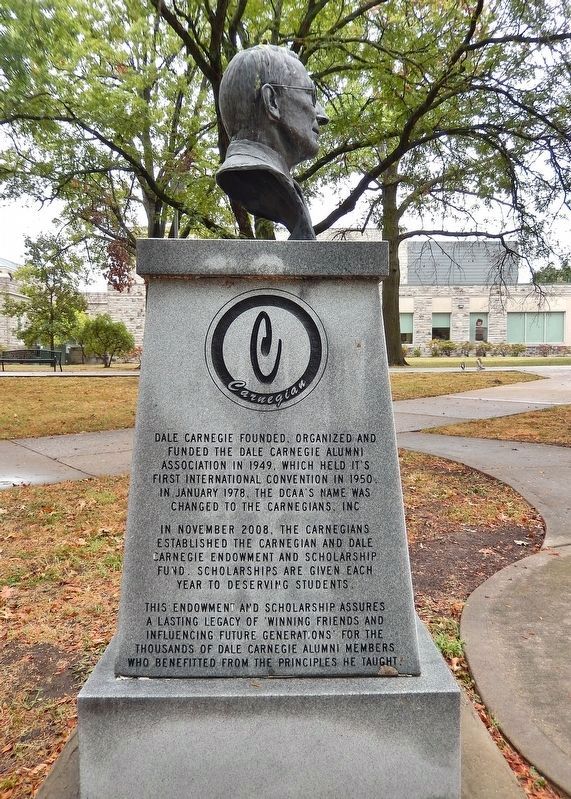 Dale Carnegie Monument (<i>west side</i>) image. Click for full size.