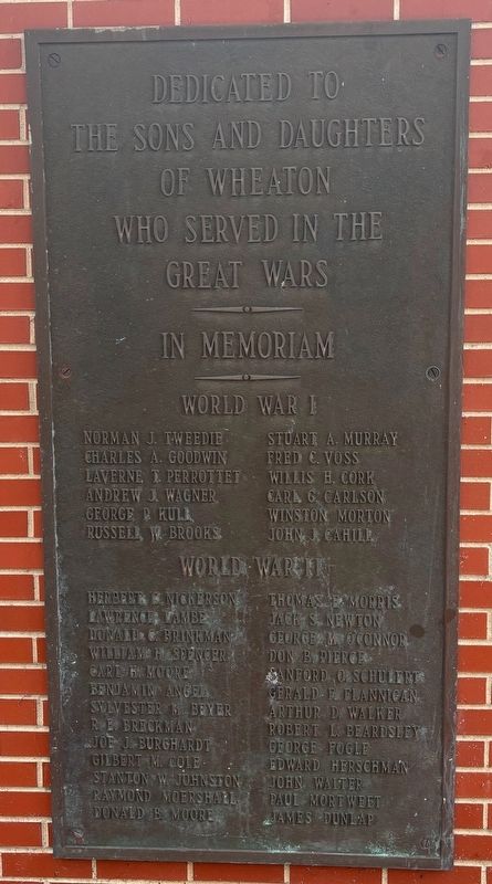 Memorial to World Wars I and II Marker. Click for full size. Memorial to World Wars I and II Marker image. Click for full size.