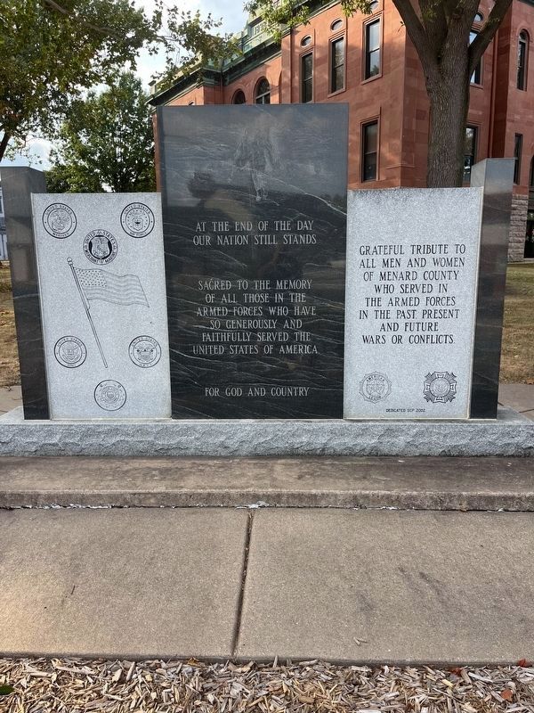 Veterans Memorial image. Click for full size.