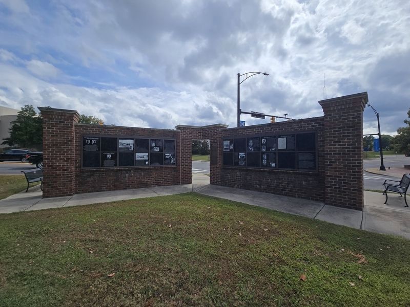 Full reverse view of The African American Business District Monument. Click for full size. Full reverse view of The African American Business District Monument image. Click for full size.