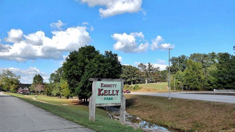 Emmet Kelly Park. Click for full size. Emmet Kelly Park image. Click for full size.