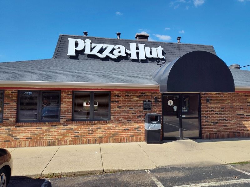 Welcome to Pizza Hut Classic Marker image. Click for full size.