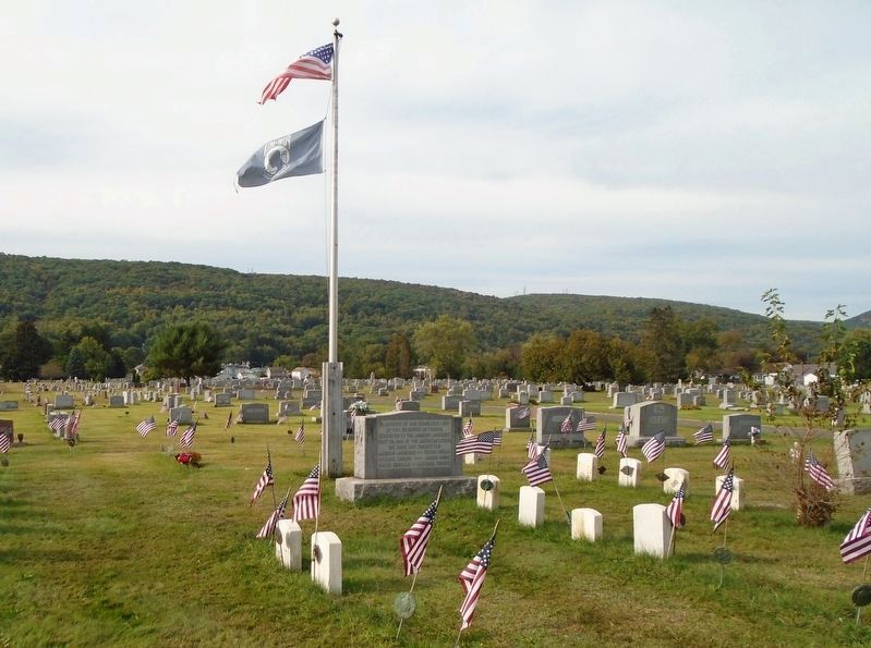 Andrew Lawrence American Legion Post 644 World War Memorial image. Click for full size.