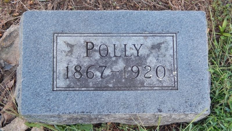 Polly the Parrot Headstone image. Click for full size.