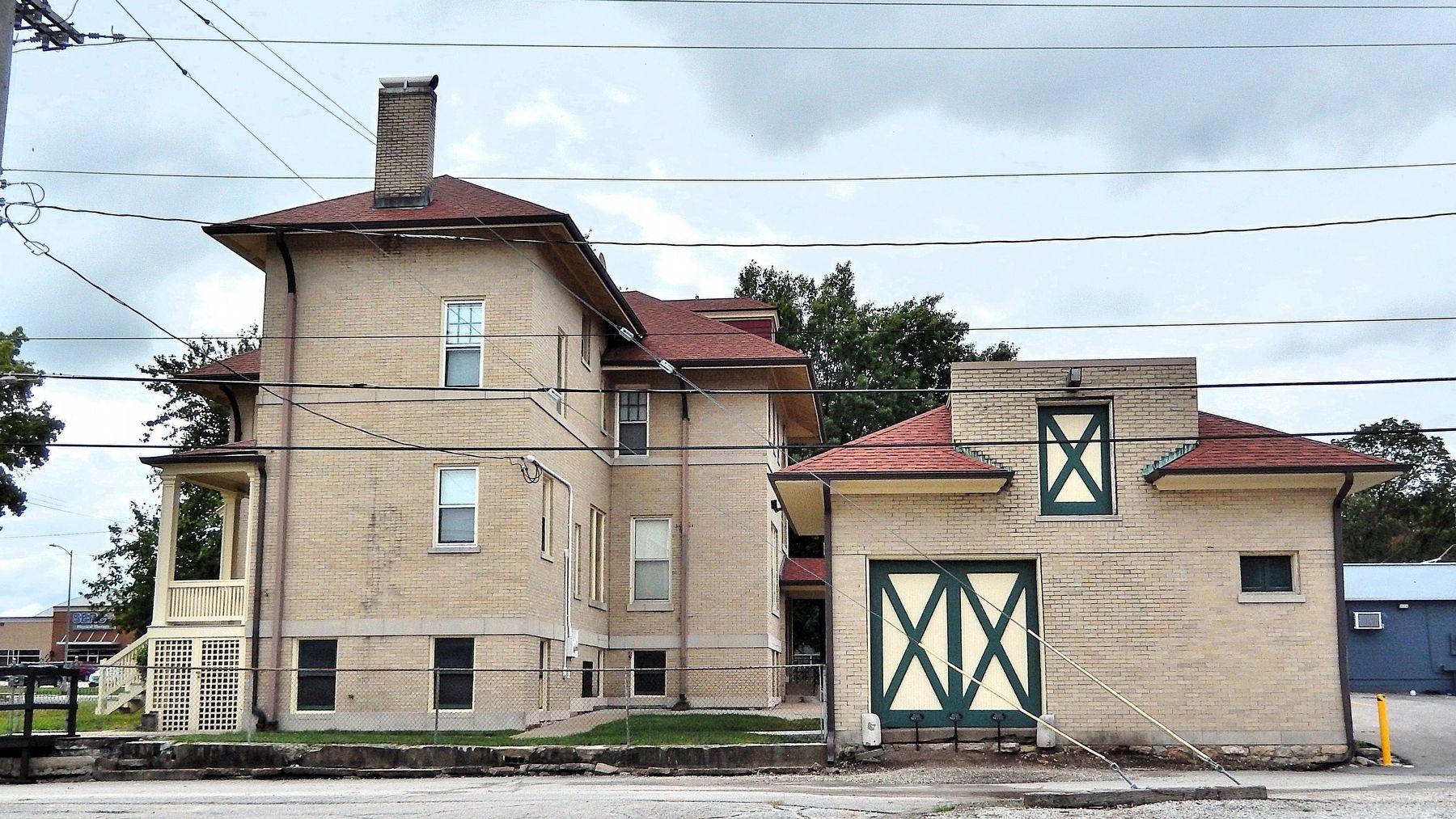 John T. and Lillian Heard House (<i>north elevation</i>) image. Click for full size.