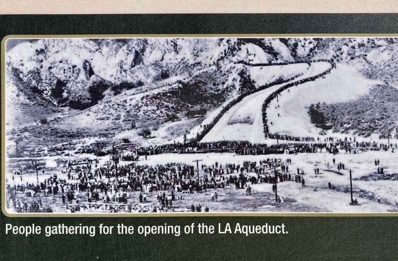 The Aqueduct Cascades - 1913 image. Click for full size.