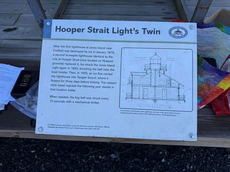 Hooper Straight Light's Twin Marker. Click for full size. Hooper Straight Light's Twin Marker image. Click for full size.