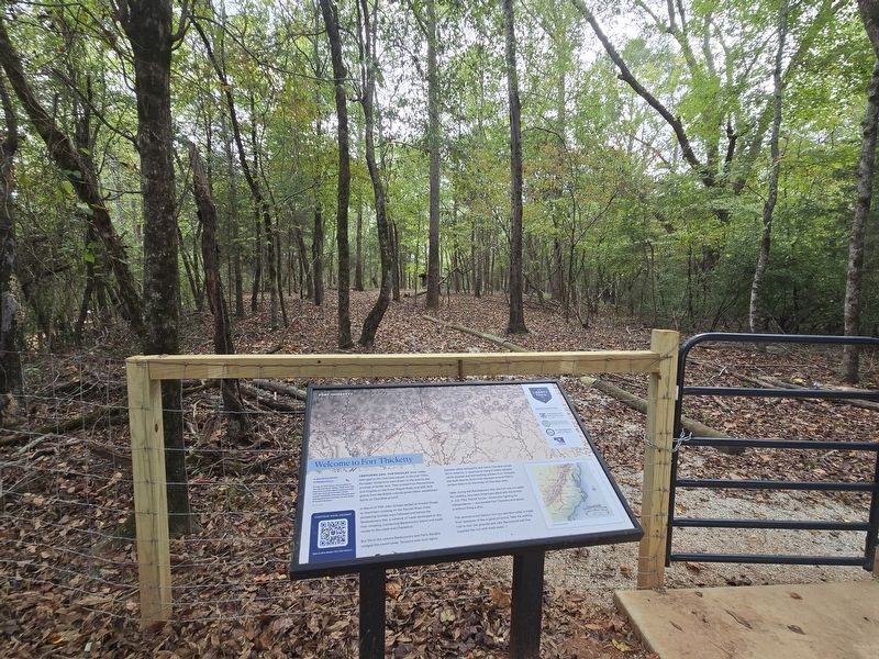Welcome to Fort Thicketty Marker at the trailhead. Click for full size. Welcome to Fort Thicketty Marker at the trailhead image. Click for full size.
