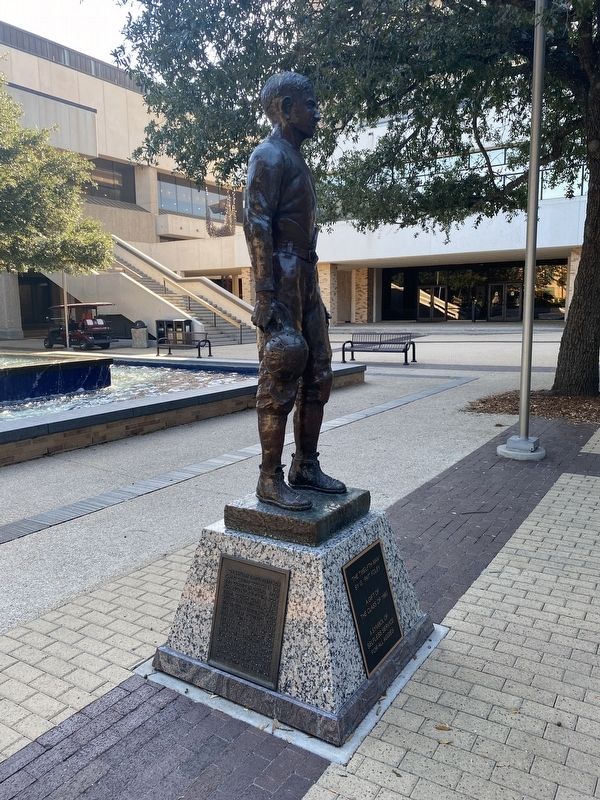 The Twelfth Man statue. Click for full size. The Twelfth Man statue image. Click for full size.