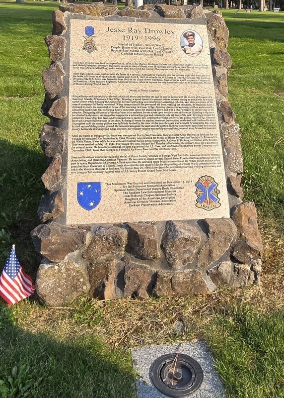 Wide-angle view of the Jesse Ray Drowley Marker. Click for full size. Wide-angle view of the Jesse Ray Drowley Marker image. Click for full size.