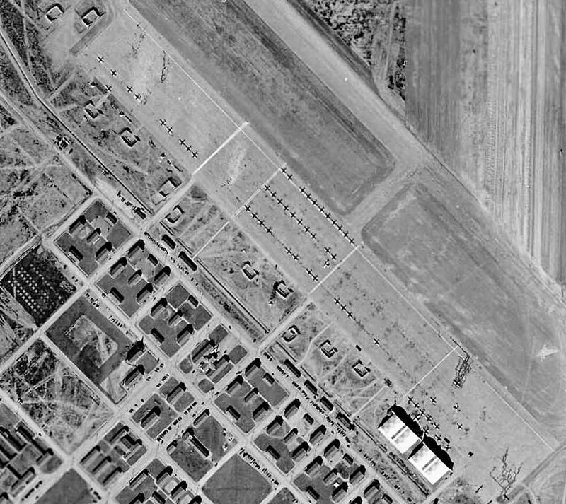 Gardner Field image. Click for full size.