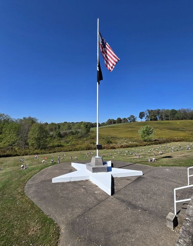 Veterans Memorial image. Click for full size.
