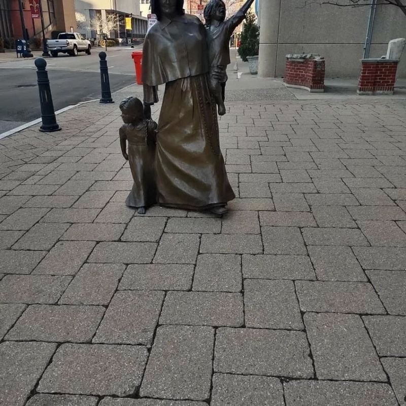 Mother Catherine Spalding (1793-1858) Statue image. Click for full size.