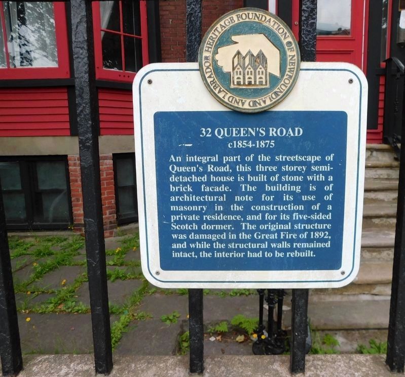 32 Queen's Road Marker image. Click for full size.