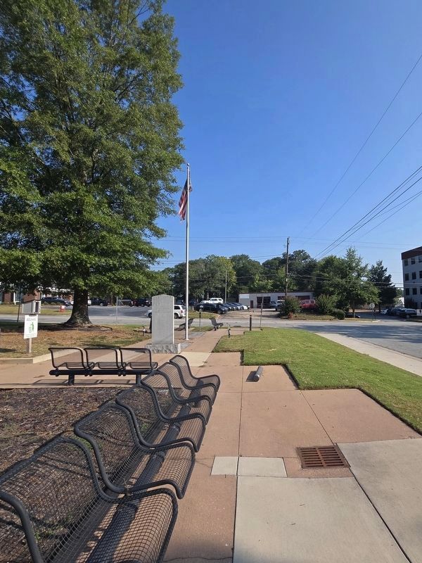 Riverdale Veterans Memorial at intersection of Main and West streets image. Click for full size.