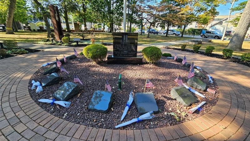 East Rockaway 9/11 Memorial image. Click for full size.
