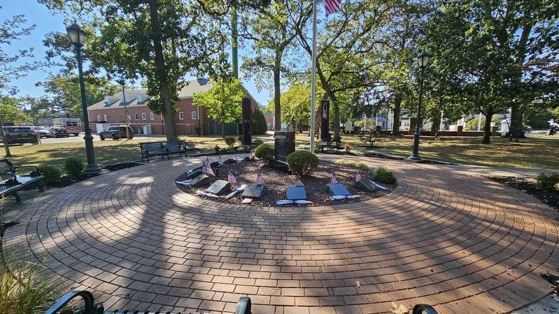 East Rockaway 9/11 Memorial image. Click for full size.