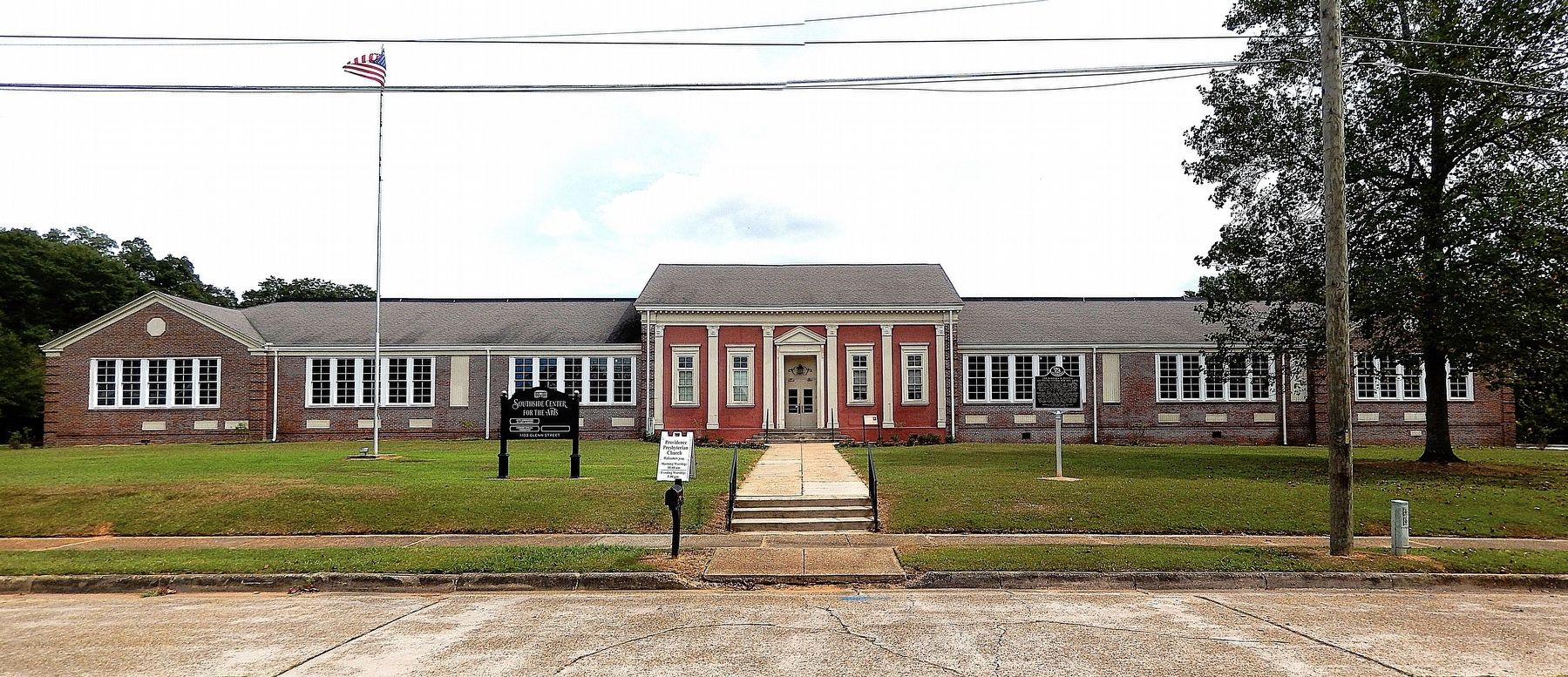 Barbara H. Patton Southside Center for the Arts (formerly Southside Elementary School) image. Click for full size.