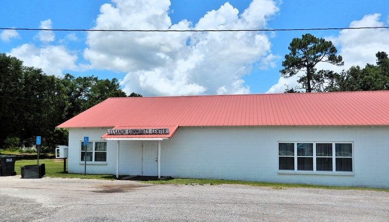 Elsanor Community Center image. Click for full size.