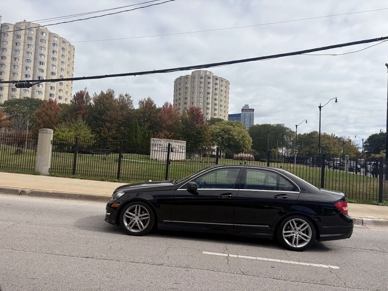Hilliard Towers Apartments image. Click for full size.
