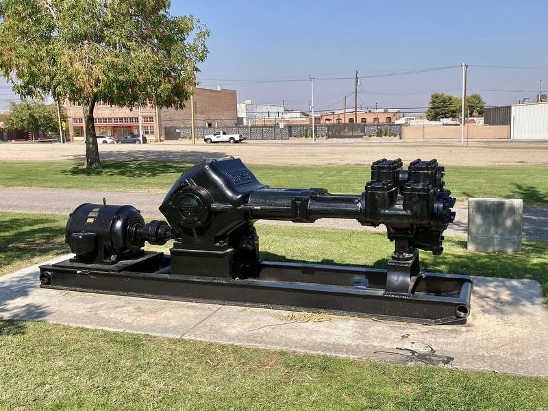 Duplex Pump. Click for full size. Duplex Pump image. Click for full size.