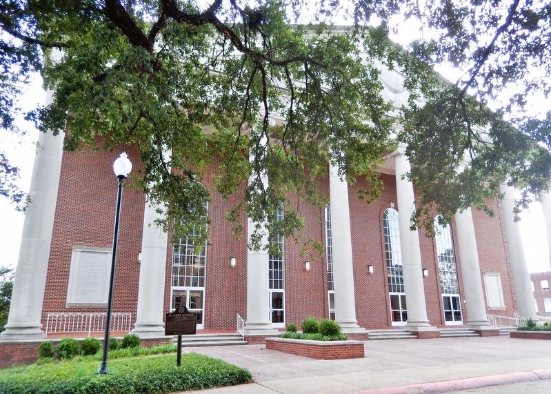 Guinn Auditorium (<i>southeast elevation</i>) image. Click for full size.