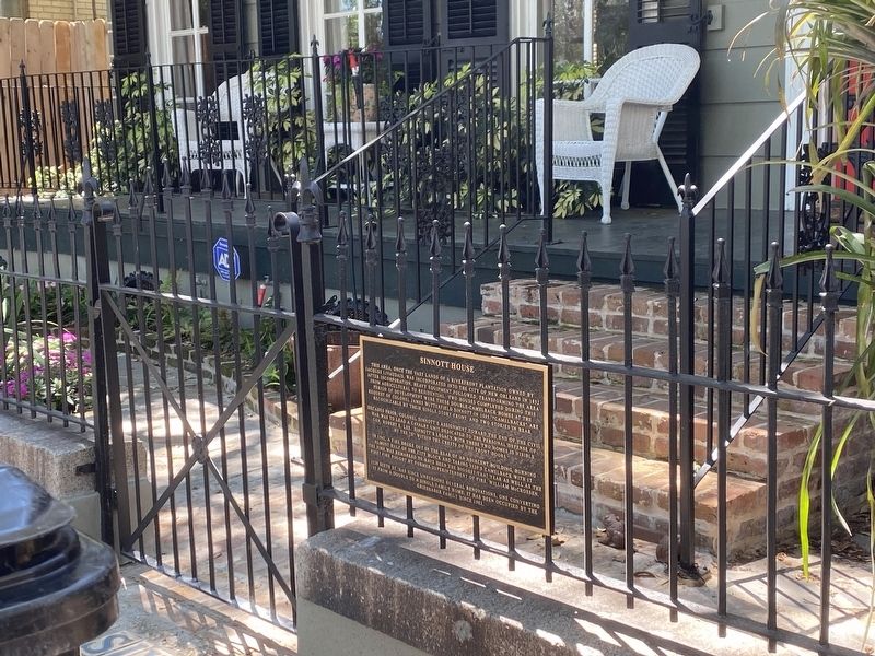 Sinnott House Marker image. Click for full size.